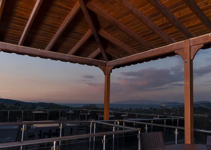 Kozbeyli Konagi Hotel Yenifoca