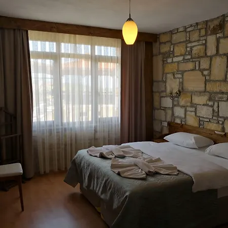 Kozbeyli Konagi 3* Yenifoca