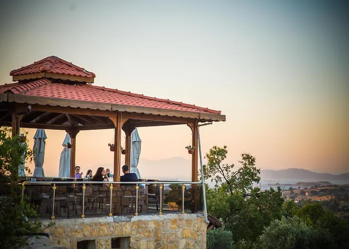 Kozbeyli Konagi 3* Yenifoca